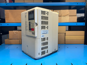 NEW Yaskawa CIMR-P7U4011 VARISPEED-P7 VFD Drive 15/20HP Intelligent Pump Control