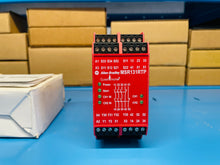 Load image into Gallery viewer, NEW - Allen-Bradley 440R-C23137 SER. B Guard Master Safety Relay
